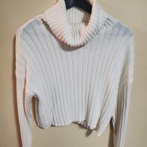Forever 21 White Cropped Turtle Neck Sweater Ribbed Size Large
